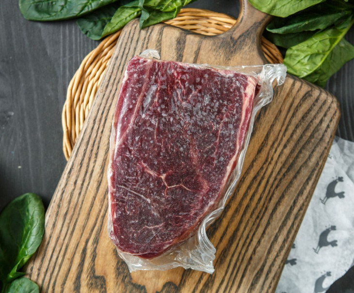 Рибай толстый край. Говядина зернового откорма. Травяная говядина. Рибай отруб мраморная говядина. Мякоть шеи говядина категорийность.