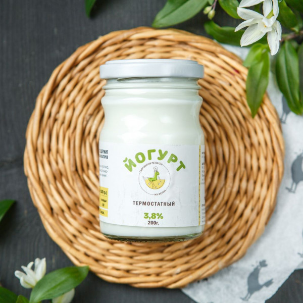 Йогурт термостатный 3,8-5,6% классический