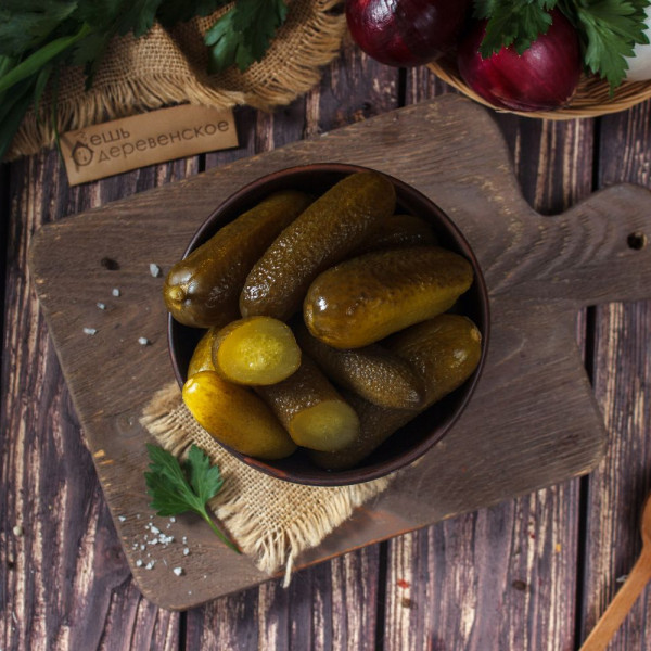 Огурцы соленые