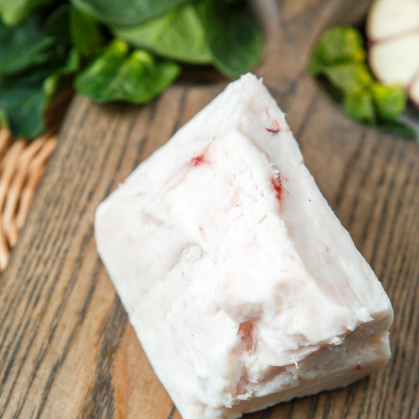 Курдюк зачищенный резаный (кубик) Курдюк зачищенный резаный (кубик)