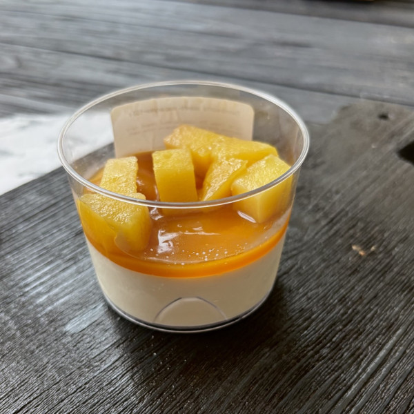 Панна-котта Манго- маракуйя Панна-котта Манго- маракуйя