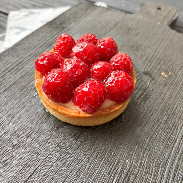 Тарталетка с малиной Тарталетка с малиной