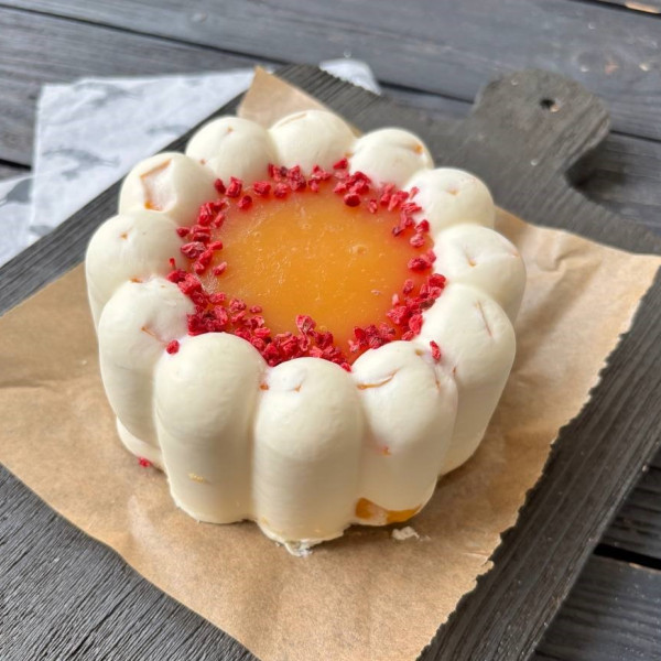 Торт Бенто персик-малина