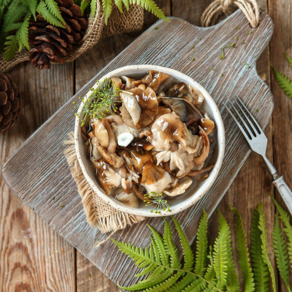 Грибы опята маринованные