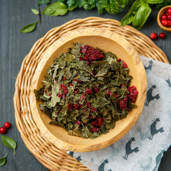 % Чай листовой смородиновый с рваной брусникой