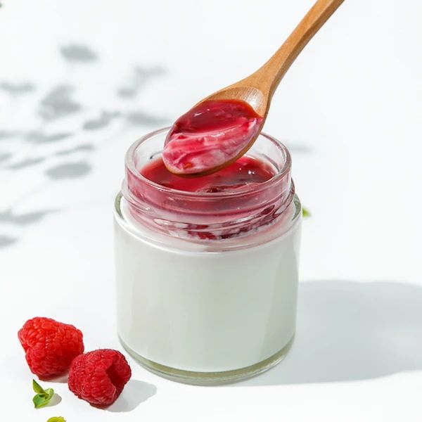 Йогурт термостатный из козьего молока с малиной