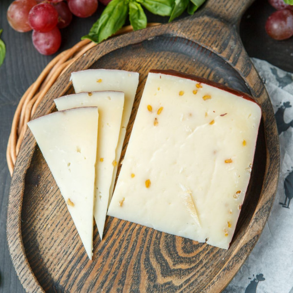 % Сыр Качотта с пажитником