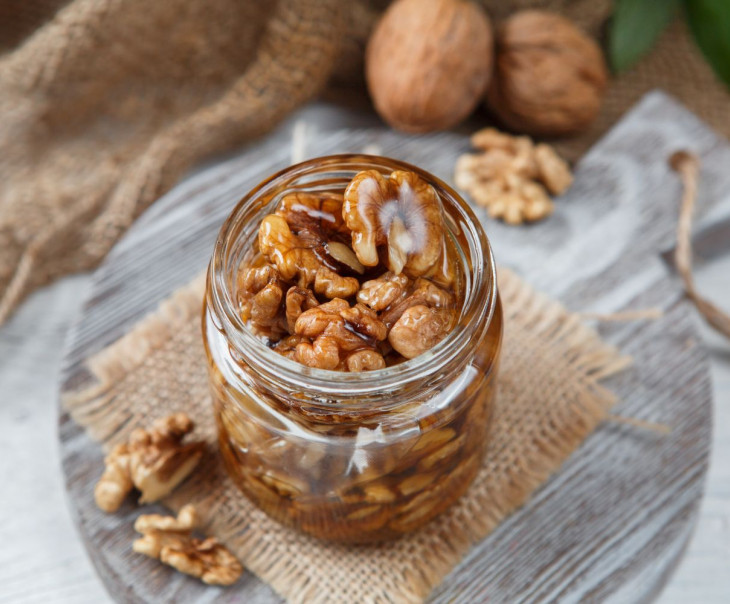 Грецкий орех в меду рецепт с фото Грецкий орех в меду рецепт с фото