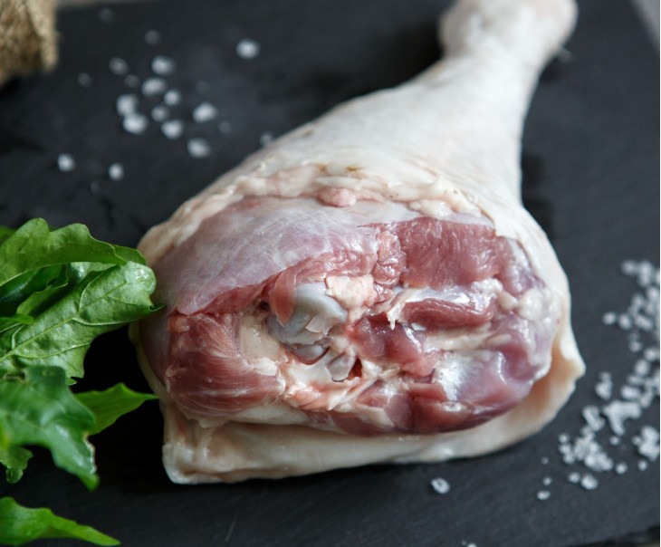Голень индейки фото сырое Голень индейки фото сырое